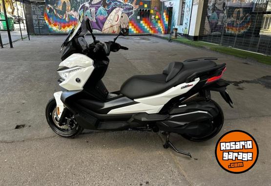 Motos - Voge Sr4 Max Pro 2025 Nafta 3500Km - En Venta