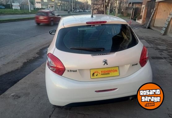 Autos - Peugeot 208 ALLURE 2015 GNC 120000Km - En Venta
