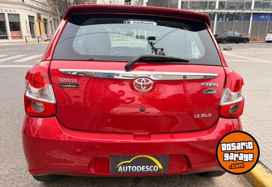 Autos - Toyota Etios XLS Pack 2017 Nafta 98700Km - En Venta