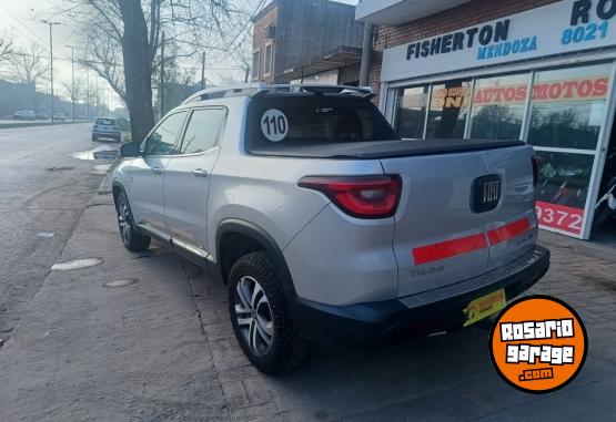 Camionetas - Fiat TORO VOLCANO 4X4 TDI 2017 Diesel 180000Km - En Venta