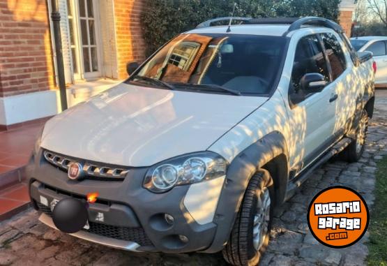 Camionetas - Fiat Strada adventure 2015 Nafta 150000Km - En Venta