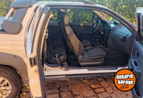 Camionetas - Fiat Strada adventure 2015 Nafta 150000Km - En Venta