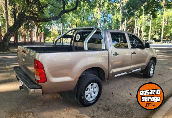 Camionetas - Toyota Hilux 2006 Diesel 550000Km - En Venta