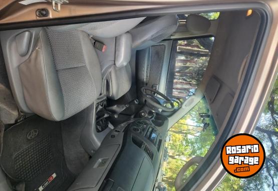 Camionetas - Toyota Hilux 2006 Diesel 550000Km - En Venta