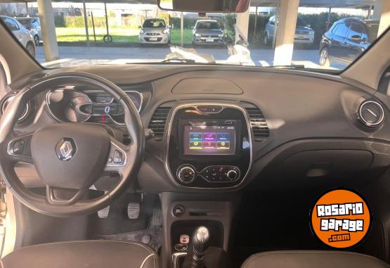 Autos - Renault Captur Intens 2.0 2017 Nafta 89000Km - En Venta