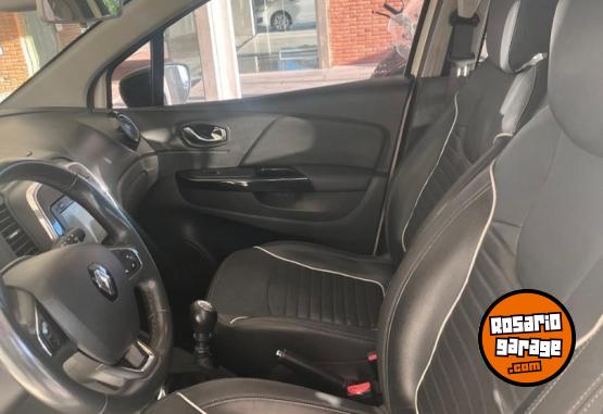Autos - Renault Captur Intens 2.0 2017 Nafta 89000Km - En Venta