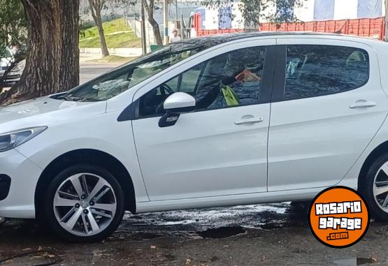 Autos - Peugeot Modelo 2018, 308 1.6 2018 Diesel 168000Km - En Venta
