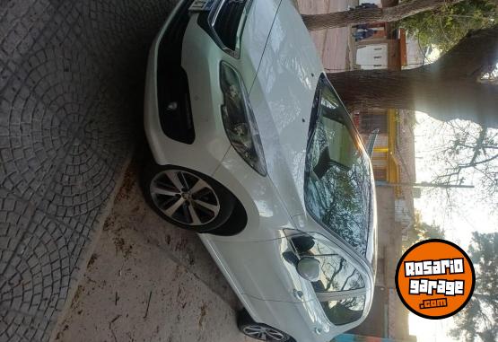 Autos - Peugeot Modelo 2018, 308 1.6 2018 Diesel 168000Km - En Venta