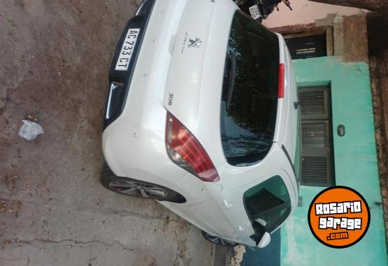 Autos - Peugeot Modelo 2018, 308 1.6 2018 Diesel 168000Km - En Venta
