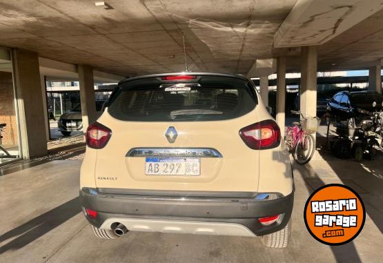 Camionetas - Renault Captur Intens 2.0 2017 Nafta 89000Km - En Venta