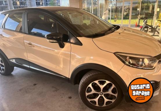 Camionetas - Renault Captur Intens 2.0 2017 Nafta 89000Km - En Venta