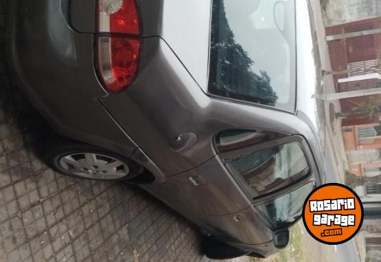 Autos - Chevrolet CORSA CLASSIC 2015 GNC 111111Km - En Venta