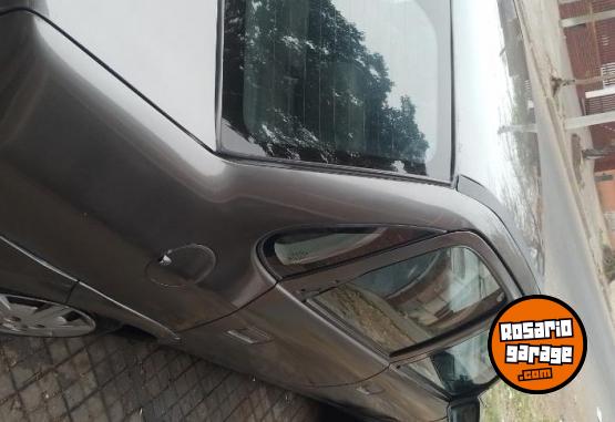 Autos - Chevrolet CORSA CLASSIC 2015 GNC 111111Km - En Venta