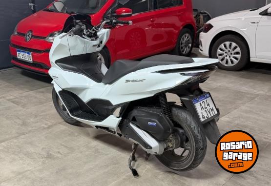 Motos - Honda Pcx 160 2025 Nafta 3000Km - En Venta