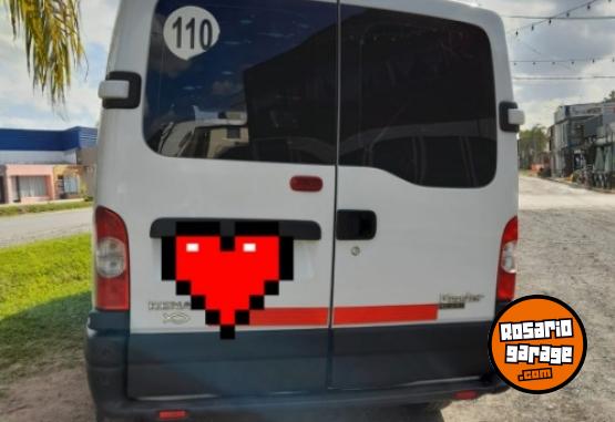 Camionetas - Renault Furgon corta full 2011 Diesel 280000Km - En Venta