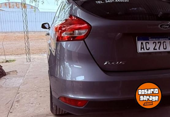 Autos - Ford Focus 1.6 manual 2018 Nafta 96000Km - En Venta