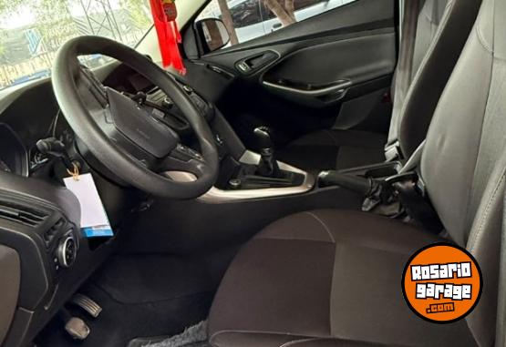 Autos - Ford Focus 1.6 manual 2018 Nafta 96000Km - En Venta