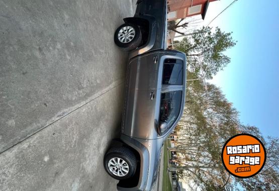 Camionetas - Volkswagen Amarok 2020 Diesel 147000Km - En Venta