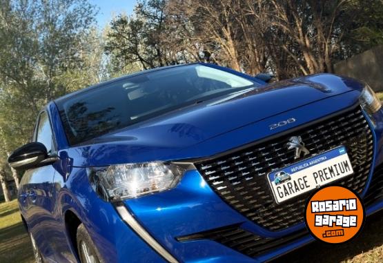 Autos - Peugeot 208 2023 Nafta 11600Km - En Venta