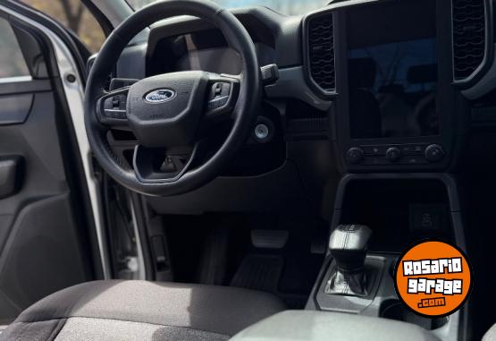 Camionetas - Ford Ranger 2025 Diesel 16000Km - En Venta
