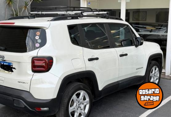 Camionetas - Jeep Renegade sport 2023 Nafta 50000Km - En Venta