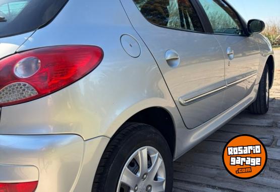 Autos - Peugeot 207 allure 2013 Nafta 115000Km - En Venta