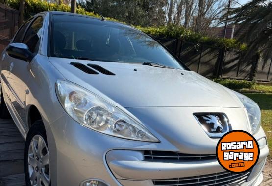 Autos - Peugeot 207 allure 2013 Nafta 115000Km - En Venta