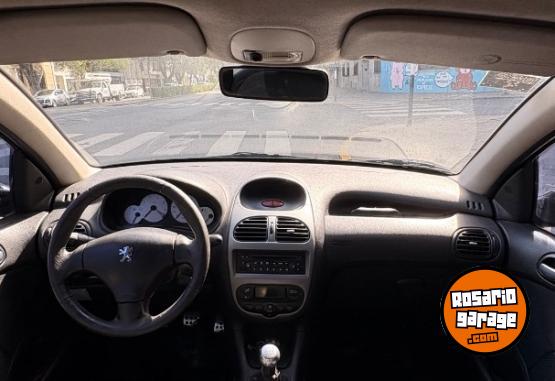 Autos - Peugeot 206 2008 Nafta 201000Km - En Venta