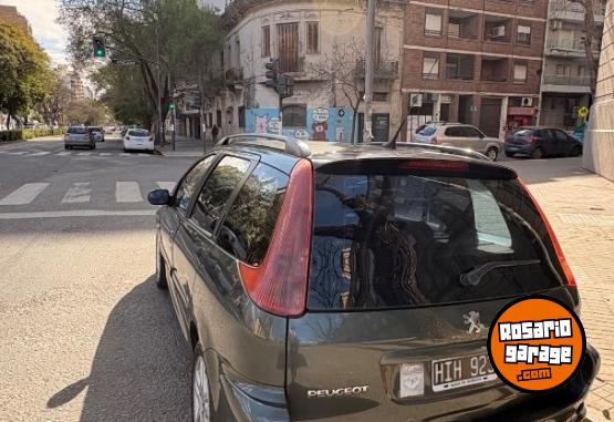 Autos - Peugeot 206 2008 Nafta 201000Km - En Venta
