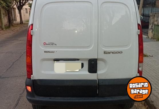 Utilitarios - Renault Kangoo furgon 2014 GNC 290000Km - En Venta