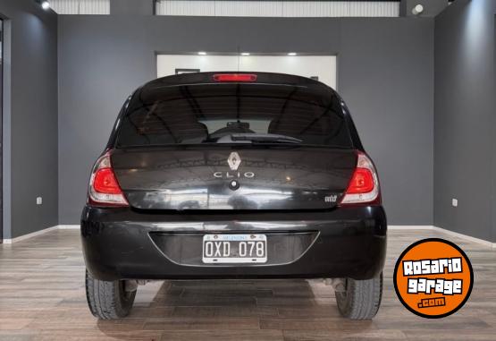 Autos - Renault Clio Mio 2015 Nafta 111500Km - En Venta