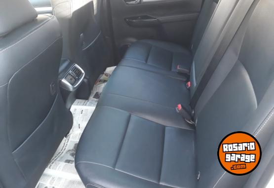 Camionetas - Toyota HILUX SRX AUTOMATICA 4X4 2018 Diesel 29000Km - En Venta