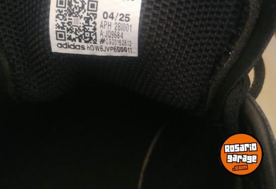 Indumentaria - ADIDAS Zapatillas - En Venta