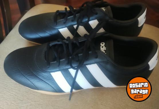 Indumentaria - ADIDAS Zapatillas - En Venta