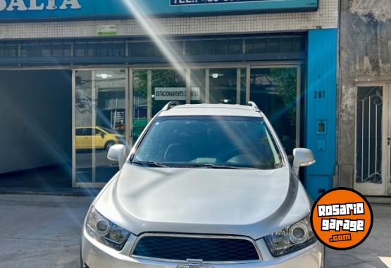 Camionetas - Chevrolet Captiva 2.4 LT 7A 4x4 2016 Nafta 130000Km - En Venta