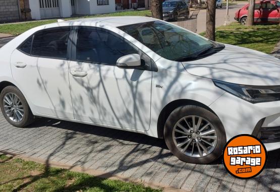 Autos - Toyota Corolla Xei pack 2017 Nafta 130000Km - En Venta