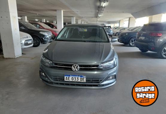 Autos - Volkswagen VIRTUS COMFORTLINE 2019 Nafta 126000Km - En Venta