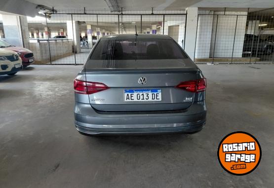 Autos - Volkswagen VIRTUS COMFORTLINE 2019 Nafta 126000Km - En Venta