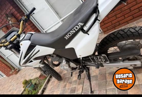 Motos - Honda Tornado 2014 Nafta 30000Km - En Venta