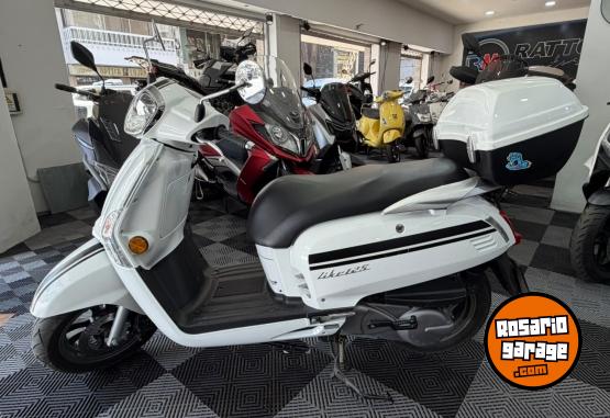 Motos - Kymco LIKE 125 2026 Nafta 4200Km - En Venta