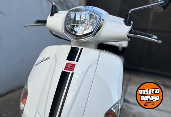 Motos - Kymco Like 125 2025 Nafta 1700Km - En Venta