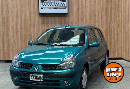 Autos - Renault Clio 2004 Nafta 200000Km - En Venta