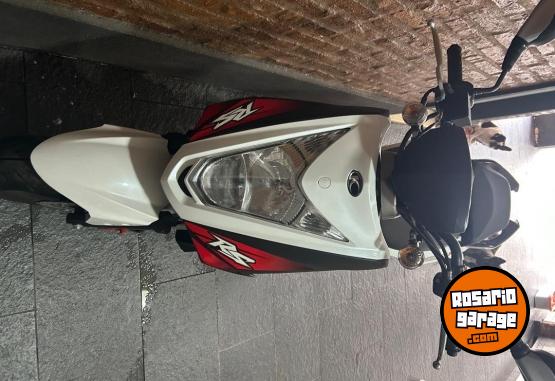 Motos - Kymco Agility naked 125 2023 Nafta 1100Km - En Venta