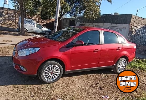 Autos - Fiat Grand siena 1.4 2015 GNC 100000Km - En Venta
