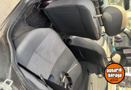 Autos - Chevrolet Clasicc 2016 GNC 121800Km - En Venta