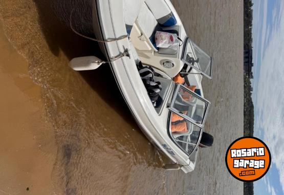 Embarcaciones - Virgin 470 con motor Mercury 40 (todo 2015) impecable - En Venta