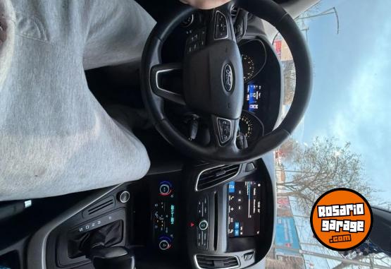 Autos - Ford Focus 2017 Nafta 110000Km - En Venta