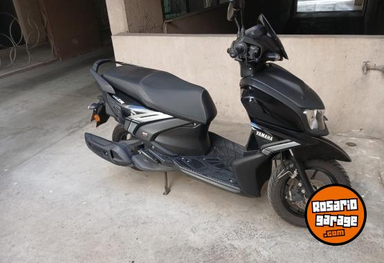 Motos - Yamaha Ray ZR 125 2024 Nafta 8500Km - En Venta