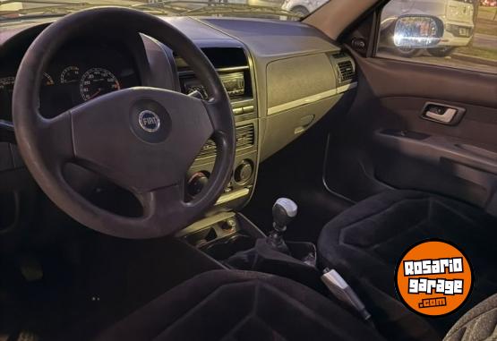 Autos - Fiat Palio 2004 Nafta 208500Km - En Venta