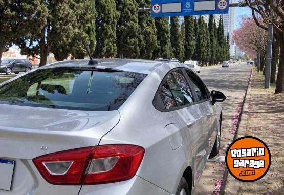 Autos - Chevrolet LT 2021 Nafta 140000Km - En Venta